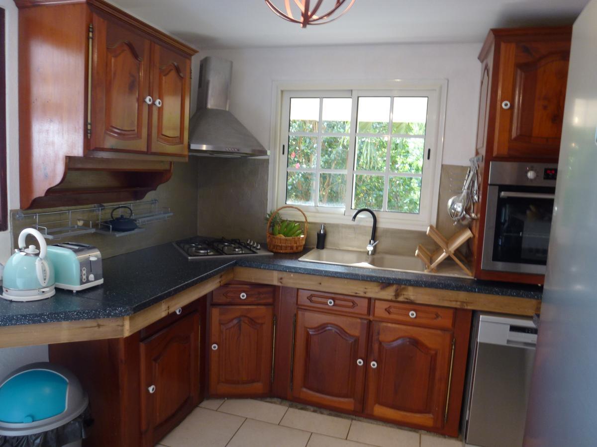 Kreyol Lodges - Suite Kayou Deshaies Buitenkant foto